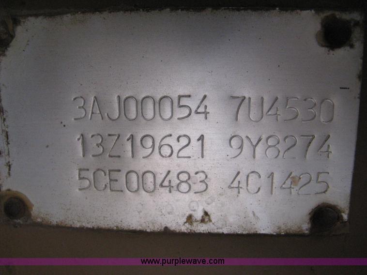 image for item A6043 1989 Caterpillar D30D articulated haul truck