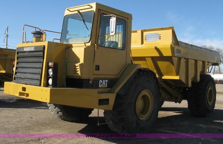 image for item A6044 1989 Caterpillar D30D articulated haul truck