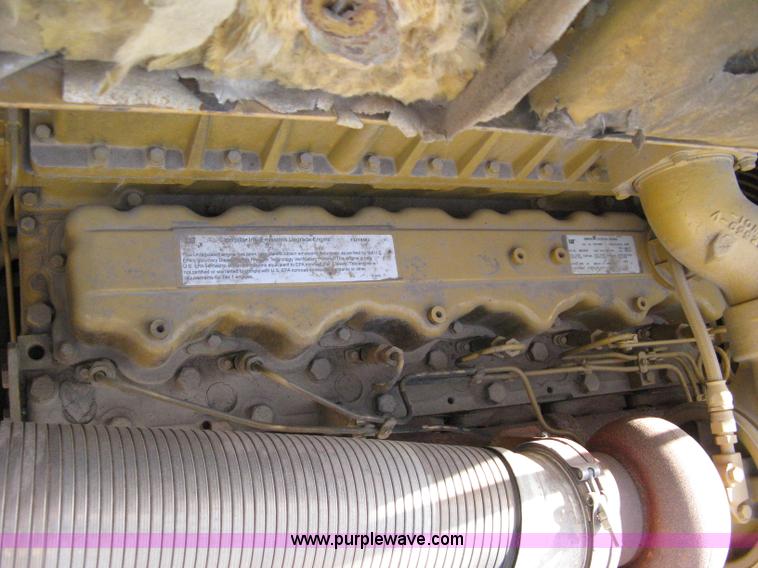 image for item A6044 1989 Caterpillar D30D articulated haul truck