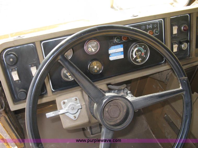 image for item A6044 1989 Caterpillar D30D articulated haul truck