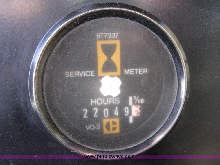 image for item A6044 1989 Caterpillar D30D articulated haul truck