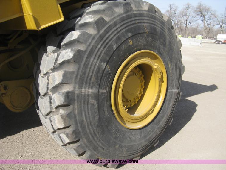 image for item A6044 1989 Caterpillar D30D articulated haul truck