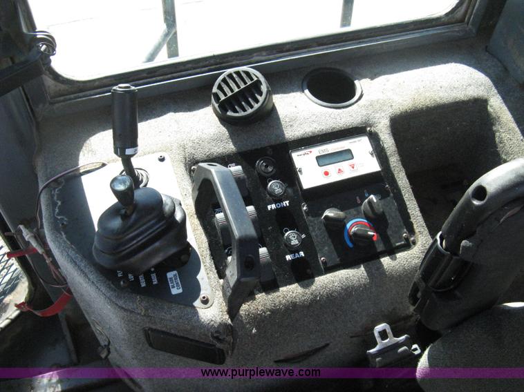 image for item A6051 2001 Al-jon Impact 81K landfill compactor