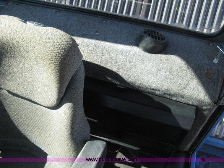 image for item A6051 2001 Al-jon Impact 81K landfill compactor