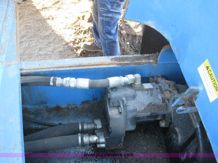 image for item A6051 2001 Al-jon Impact 81K landfill compactor