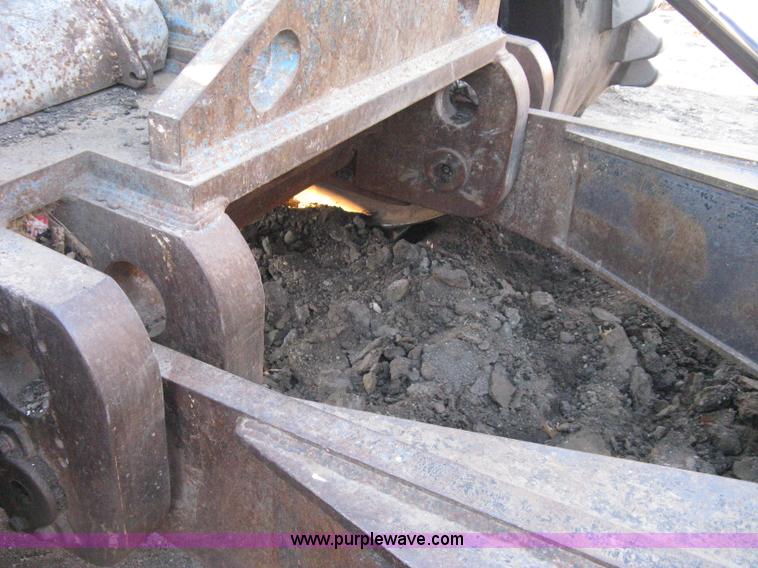 image for item A6051 2001 Al-jon Impact 81K landfill compactor