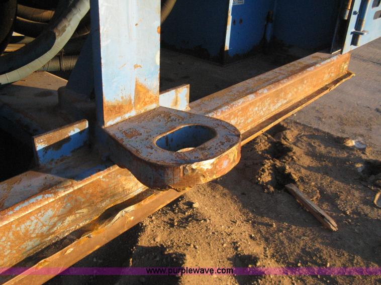 image for item A6051 2001 Al-jon Impact 81K landfill compactor