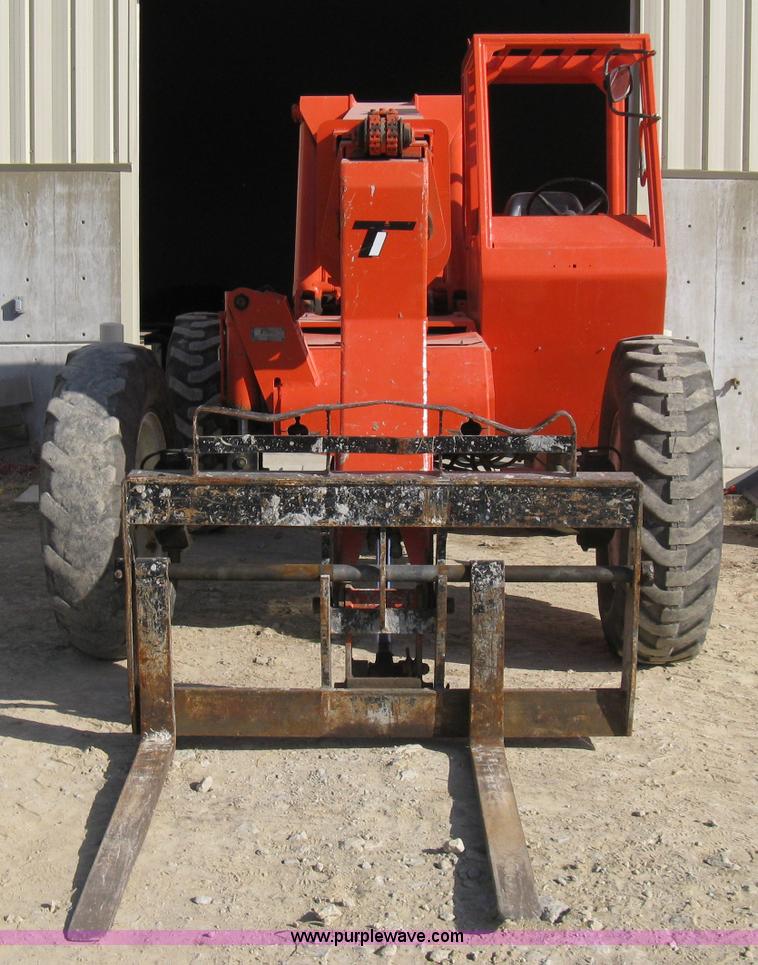 image for item A6053 1992 SkyTrak 6036 telehandler
