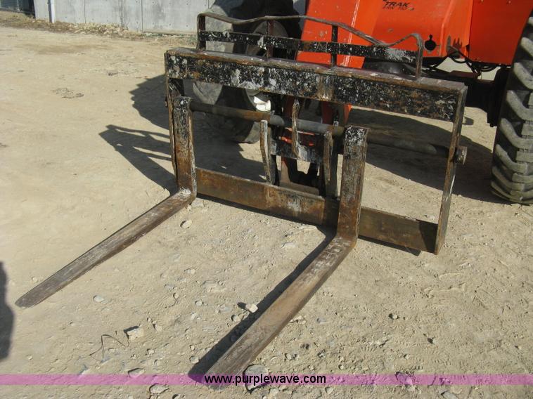 image for item A6053 1992 SkyTrak 6036 telehandler