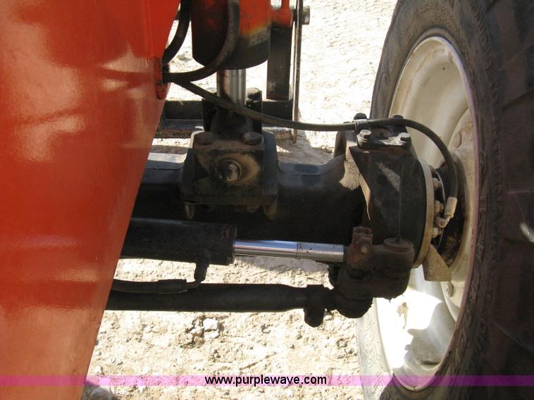 image for item A6053 1992 SkyTrak 6036 telehandler