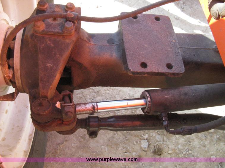 image for item A6053 1992 SkyTrak 6036 telehandler