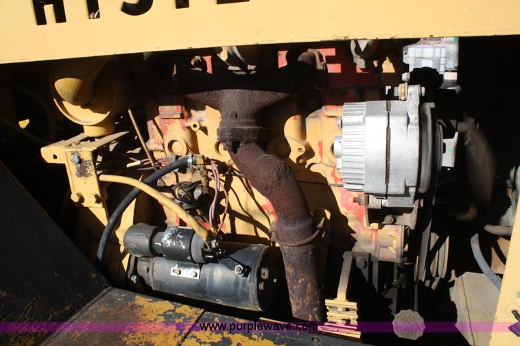 image for item A6629 Hyster rubber tire roller