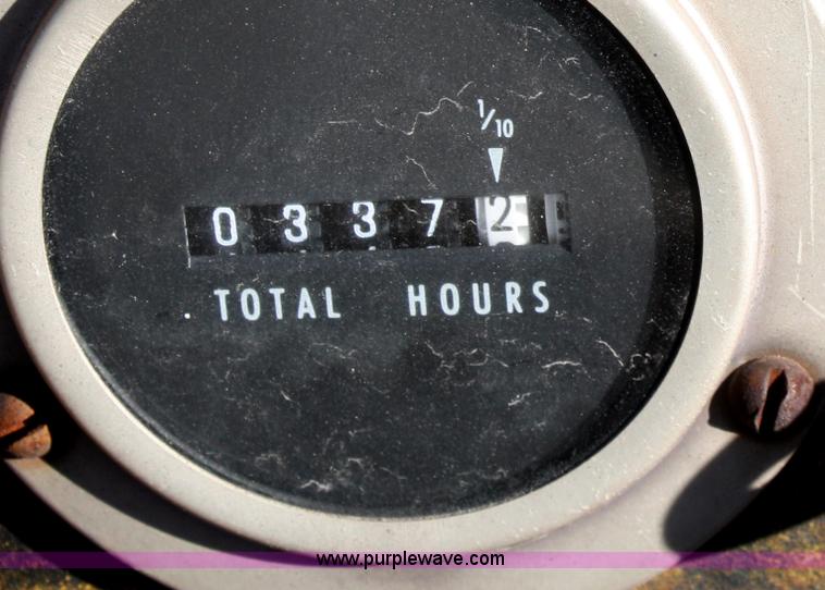 image for item A6629 Hyster rubber tire roller