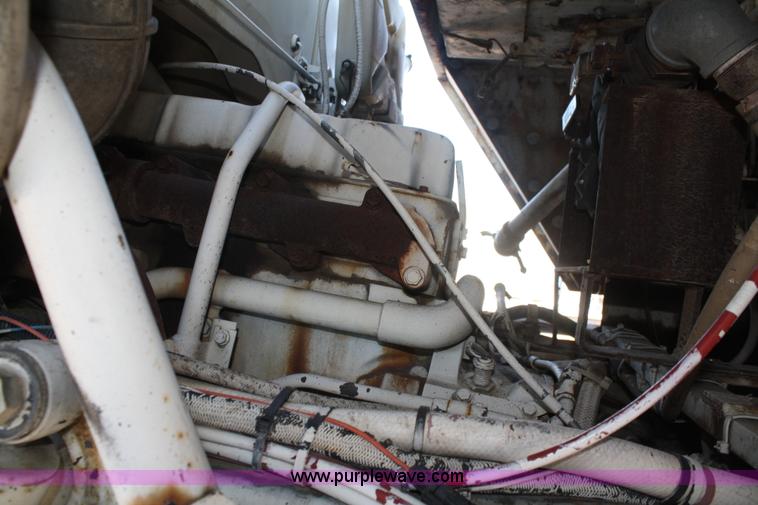 image for item A6630 1989 Ford Elgin Crosswind Series G street sweeper