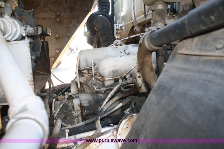 image for item A6630 1989 Ford Elgin Crosswind Series G street sweeper