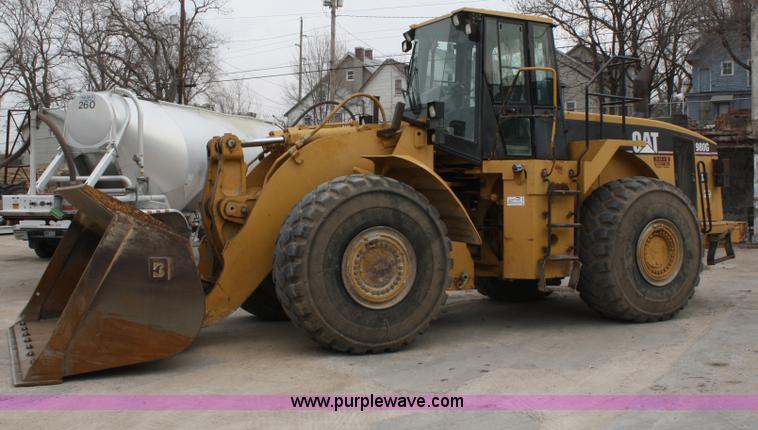 image for item A6680 1999 Caterpillar 980G wheel loader
