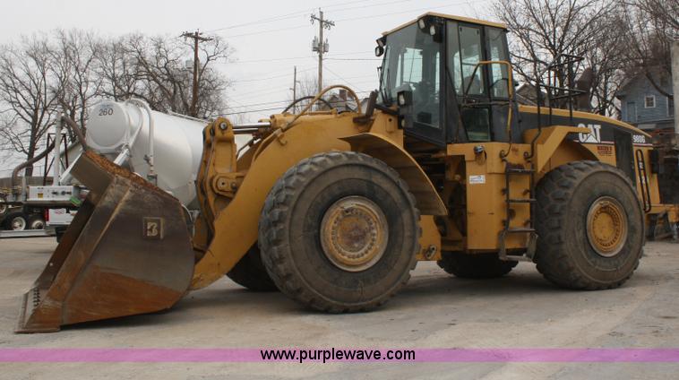 image for item A6680 1999 Caterpillar 980G wheel loader