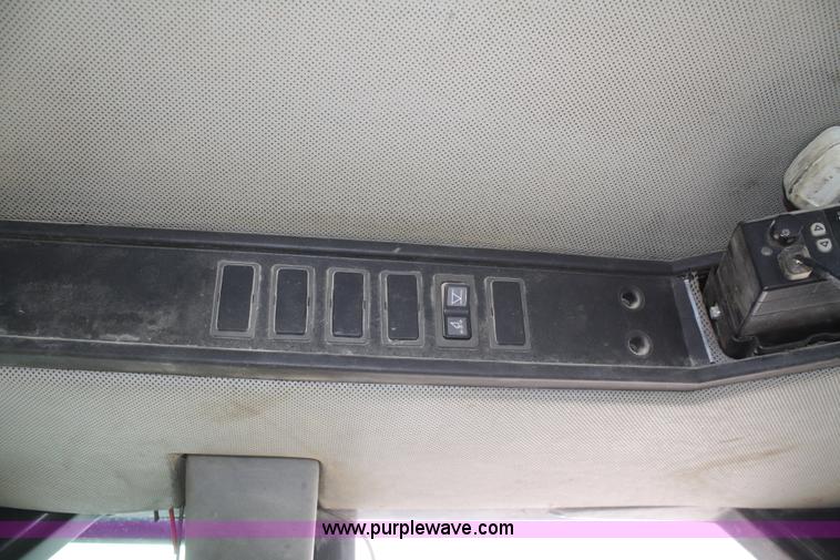 image for item A6680 1999 Caterpillar 980G wheel loader