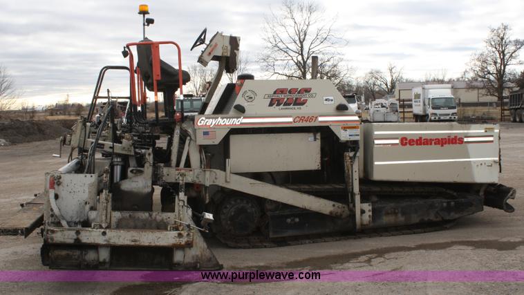 image for item A6683 1997 Cedarapids CR461 Grayhound series paver