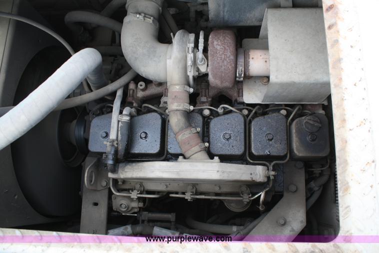 image for item A6683 1997 Cedarapids CR461 Grayhound series paver