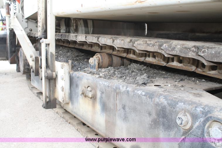 image for item A6683 1997 Cedarapids CR461 Grayhound series paver