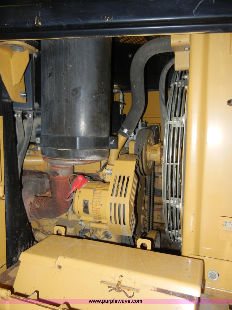image for item A6707 2003 Caterpillar 953C track loader