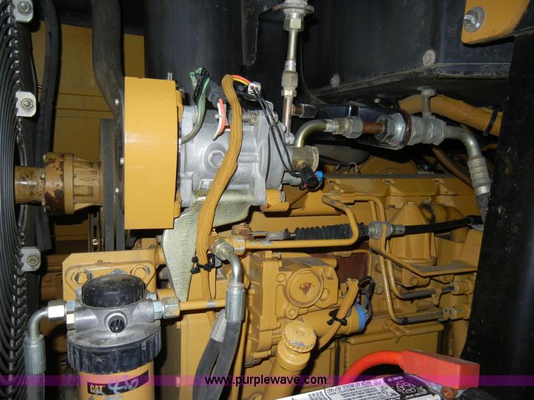 image for item A6707 2003 Caterpillar 953C track loader