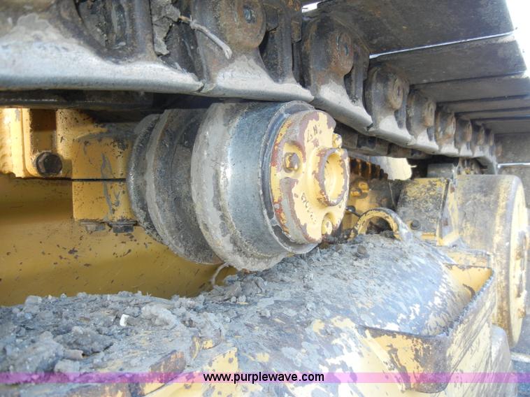 image for item A6707 2003 Caterpillar 953C track loader