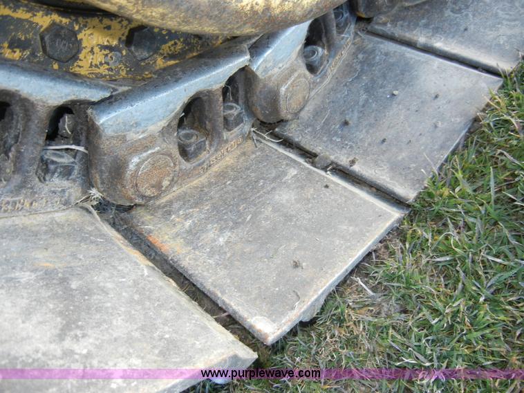 image for item A6707 2003 Caterpillar 953C track loader