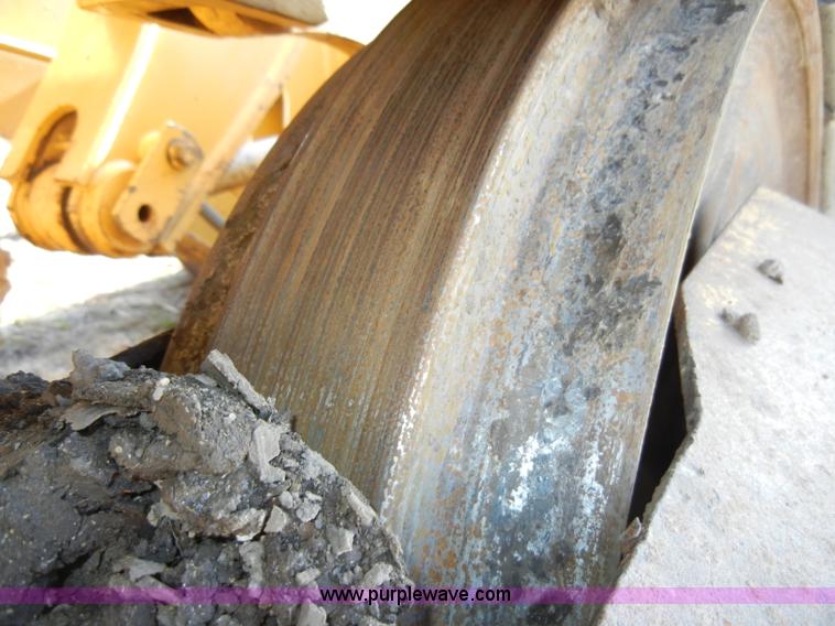 image for item A6707 2003 Caterpillar 953C track loader