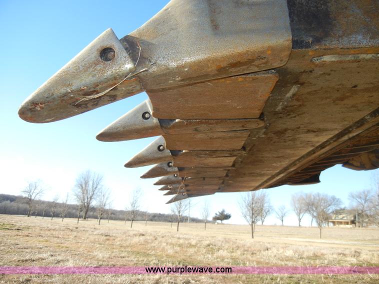 image for item A6707 2003 Caterpillar 953C track loader