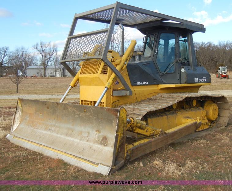 image for item A6708 2000 Komatsu D65PX dozer