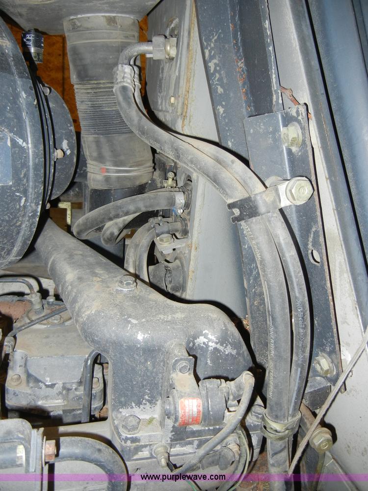 image for item A6708 2000 Komatsu D65PX dozer