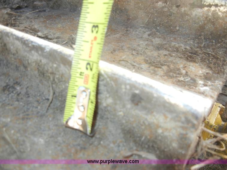 image for item A6708 2000 Komatsu D65PX dozer