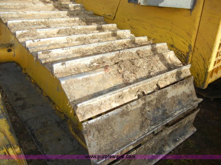 image for item A6708 2000 Komatsu D65PX dozer