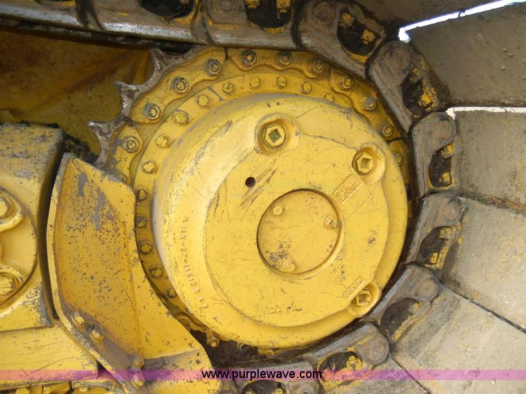 image for item A6708 2000 Komatsu D65PX dozer