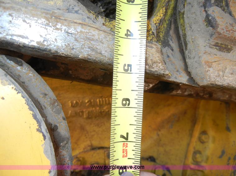 image for item A6708 2000 Komatsu D65PX dozer