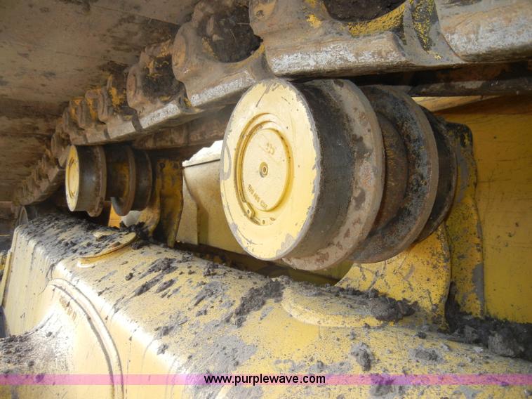 image for item A6708 2000 Komatsu D65PX dozer