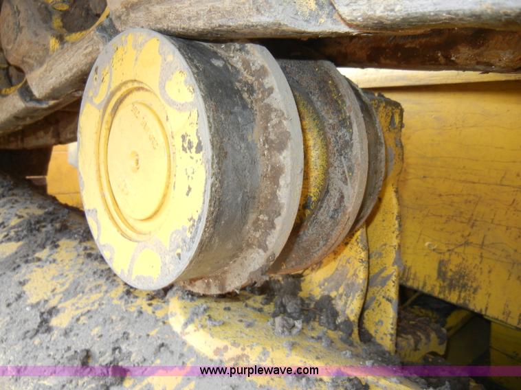 image for item A6708 2000 Komatsu D65PX dozer