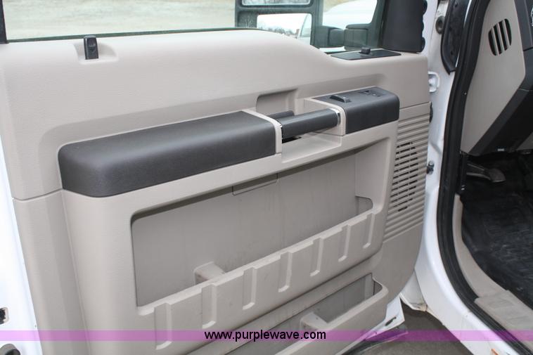 image for item A6709 2008 Ford F450 XLT Super Duty SuperCab pickup truck