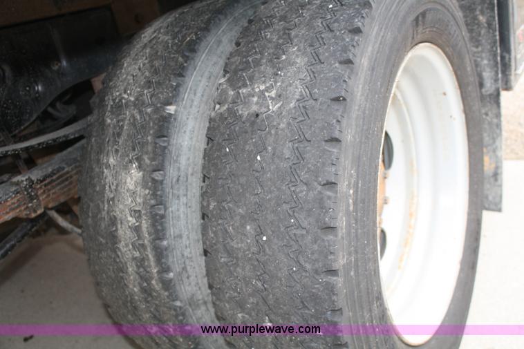 image for item A6709 2008 Ford F450 XLT Super Duty SuperCab pickup truck