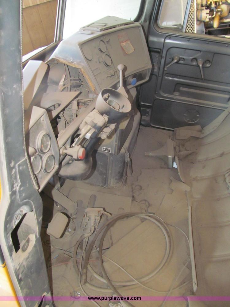 image for item A6751 Mack DM truck cab