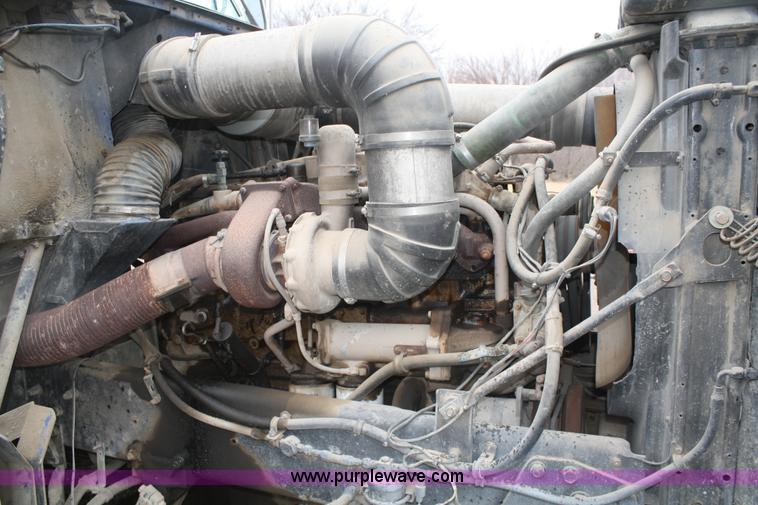 image for item A6762 1984 Freightliner FLC-42T dump truck