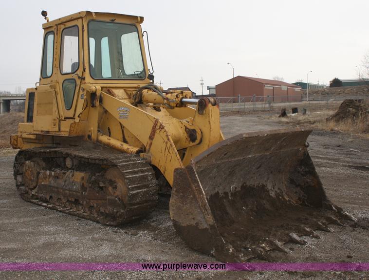 image for item A6763 1987 Caterpillar 953 track loader