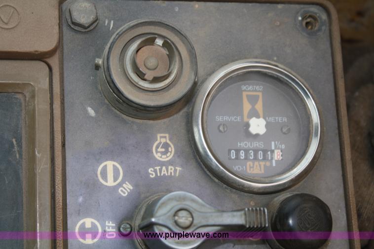 image for item A6763 1987 Caterpillar 953 track loader