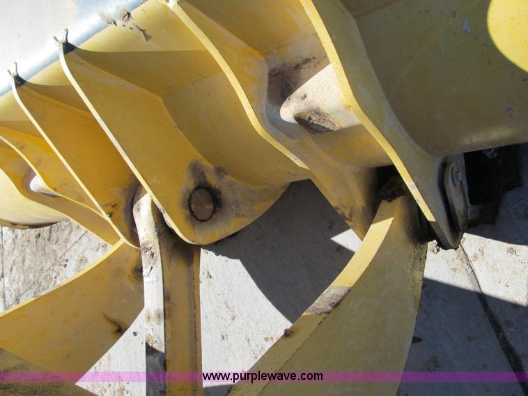 image for item A6764 1998 Komatsu WA450-3 wheel loader