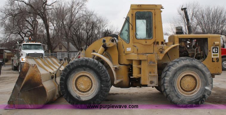 image for item A6768 1973 Caterpillar 966C wheel loader
