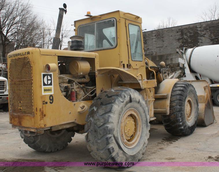 image for item A6768 1973 Caterpillar 966C wheel loader