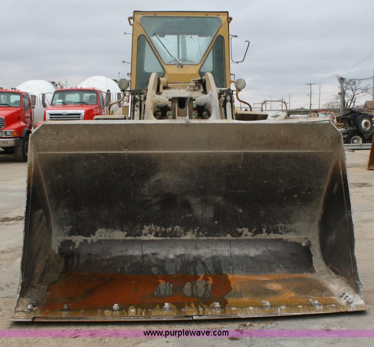 image for item A6768 1973 Caterpillar 966C wheel loader