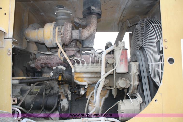 image for item A6768 1973 Caterpillar 966C wheel loader